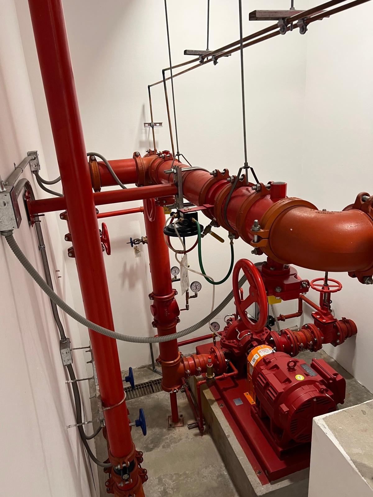 Mantenimiento de sistema hidraulico contra incendios